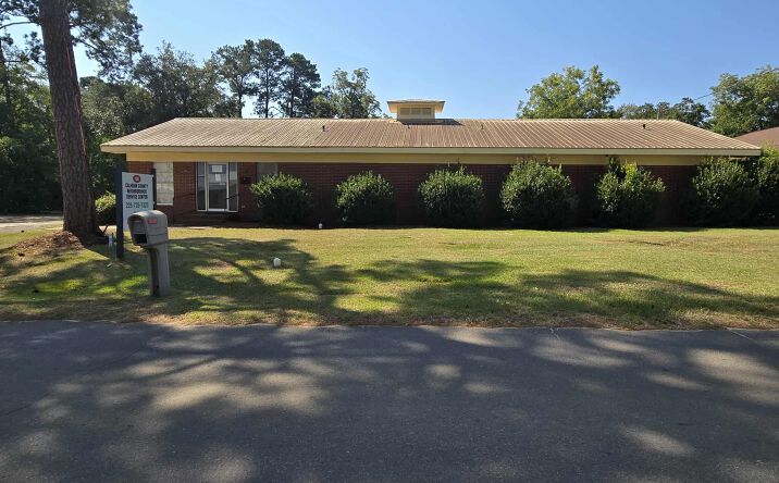 Pictures of Mixed Use, Office property located at 104 Maxwell St SE, Arlington, GA 39813-8714 for sales - image #1