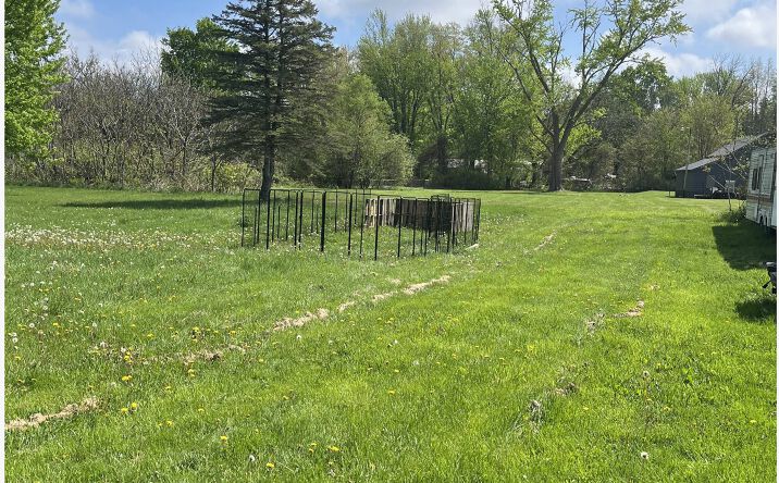 Pictures of Land property located at N Crowell Ave, Geneva, OH 44041 for sales - image #1