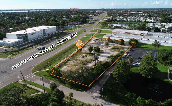 Pictures of Land property located at 8927 S. Tamiami Trail, Sarasota, FL 34238 for sales - image #1