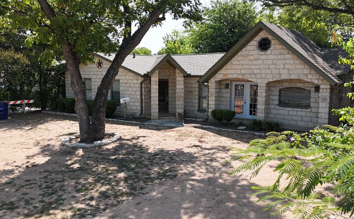 Pictures of Office property located at 7217 McNeil Dr, Austin, TX 78729 for sales - image #1
