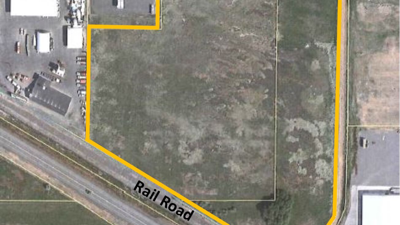 Land Property Portfolio for Sale in Yakima, WA