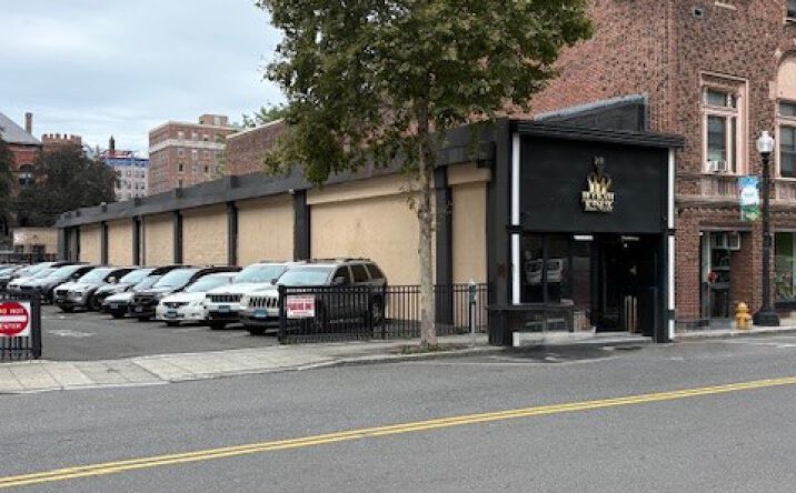 Pictures of Office, Retail property located at 160 Fairfield Ave, Bridgeport, CT 06604 for sales - image #1
