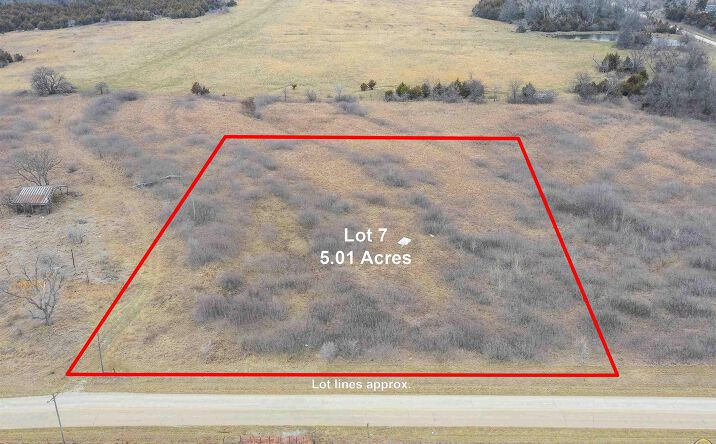 Pictures of Land property located at Lot 7 62nd St, Meriden, KS 66512 for sales - image #1
