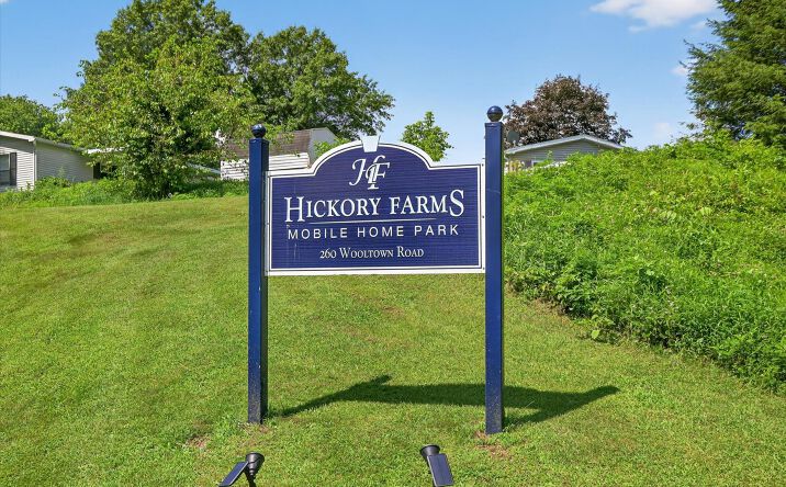 Pictures of Mobile Home Park property located at 260 Wooltown Rd, Wernersville, PA 19565 for sales - image #1
