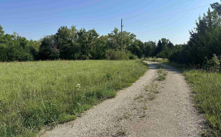 Pictures of Land property located at 8347 SW US 40 HWY, Tecumseh, KS 66542 for sales - image #1