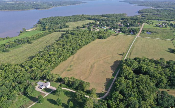 Pictures of Land property located at 1 Comanche RD, Meriden, KS 66512 for sales - image #1