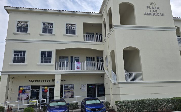 Pictures of Office, Retail property located at 100 FL-7, Margate, FL 33063 for sales - image #1