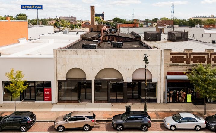 Pictures of Retail property located at 6532 Woodward Ave, Detroit, MI 48202 for sales - image #1