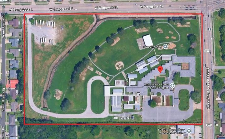 Pictures of Land property located at 2910 Ambassador Caffery Pkwy, Lafayette, LA 70506 for sales - image #1