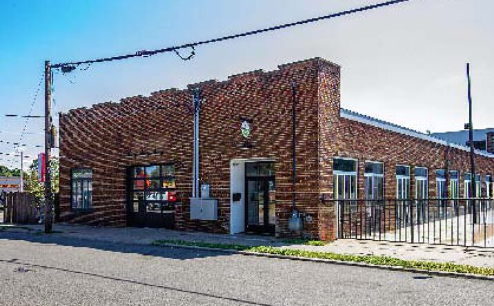 Pictures of Retail property located at 2075 Mills Ave, Cincinnati, OH 45212 for sales - image #1
