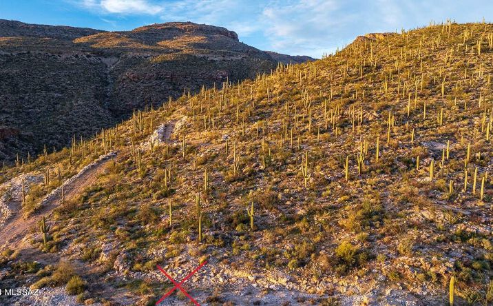 Pictures of Land property located at 12989 E Cabeza De Vaca Lot B, Tucson, AZ 85749 for sales - image #1
