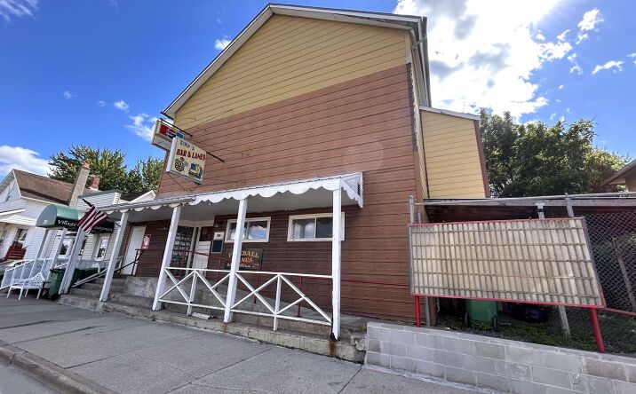 Pictures of Retail property located at 220 W South Railroad, Kendall, WI 54638 for sales - image #1