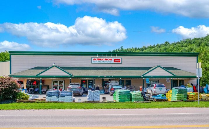Pictures of Retail property located at 4879 VT-15, Cambridge, VT 05464 for sales - image #1