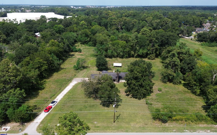 Pictures of Land property located at 7705 Rankin Rd, Humble, TX 77396 for sales - image #1