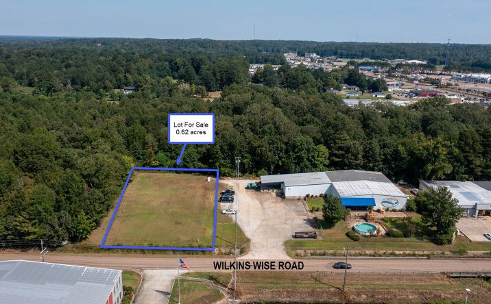 Pictures of Land property located at North side Wilkins Wise Rd, Columbus, MS 39705 for sales - image #1