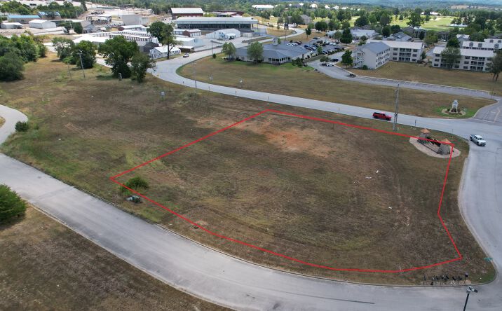 Pictures of Land property located at Cross Creek Blvd, Branson, MO 65616 for sales - image #1