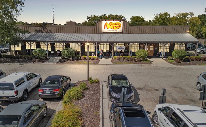 Pictures of Retail property located at 4340 Kenowa Ave, Grandville, MI 49418 for sales - image #1