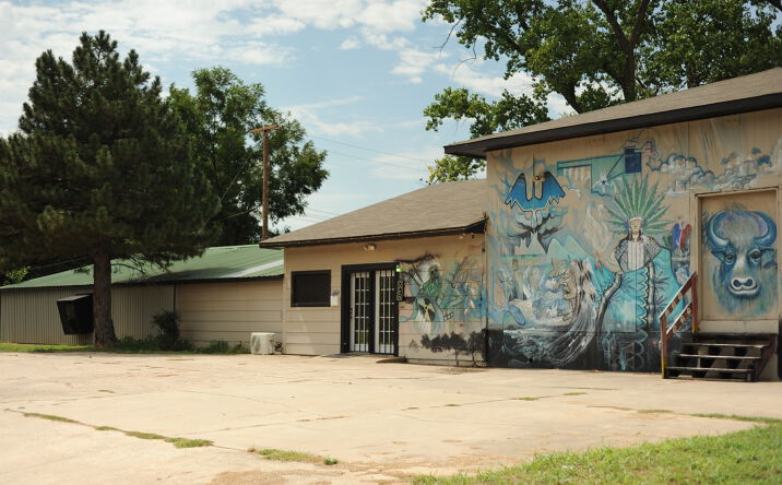 Pictures of Mixed Use, Office, Retail property located at 404 SE 7th St, Anadarko, OK 73005 for sales - image #1