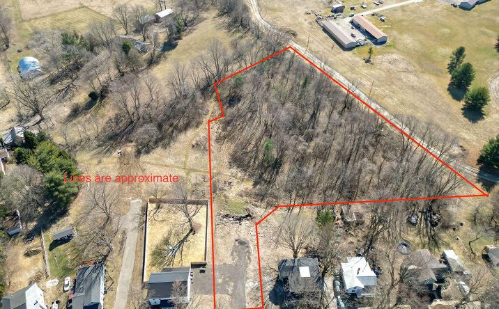 Pictures of Land property located at 82 S Main Street, Croton, OH 43013 for sales - image #1