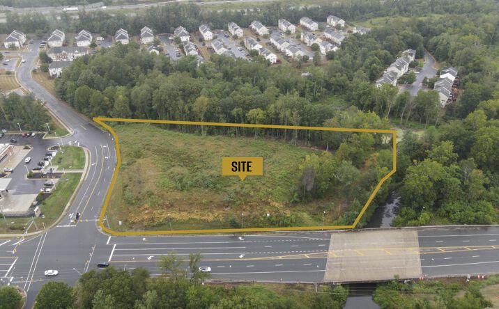 Pictures of Land property located at Port Aquia Dr, Stafford, VA 22554 for sales - image #1
