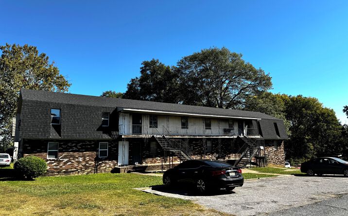 Pictures of Multifamily property located at 705 Knoxville St, Birmingham, AL 35224 for sales - image #1