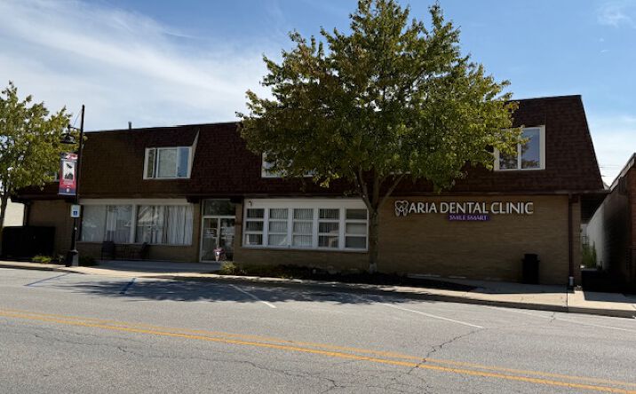 Pictures of Mixed Use property located at 2910-20 Highway Ave, Highland, IN 46322 for sales - image #1