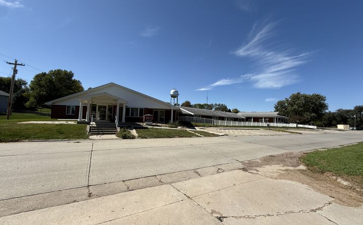 Pictures of Hospitality, Mixed Use, Multifamily, Office, Senior Living property located at 704 Cedar Ave, Laurel, NE 68745 for sales - image #1
