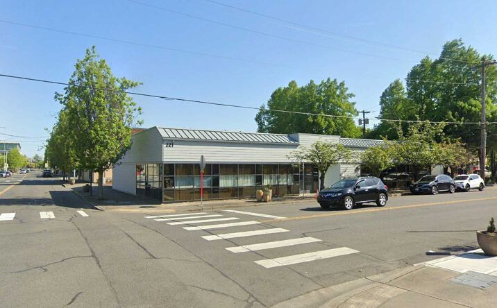 Pictures of Retail, Office property located at 221 W Gowe St, Kent, WA 98032 for sales - image #1