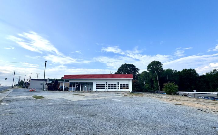 Pictures of Land property located at 305 N Main St, Mauldin, SC 29662 for sales - image #1