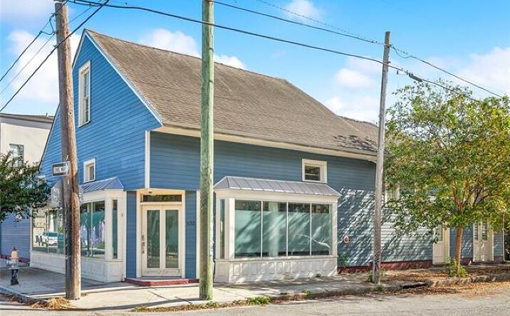 Pictures of Hospitality, Multifamily property located at 3308 Burgundy St, New Orleans, LA 70117 for sales - image #1