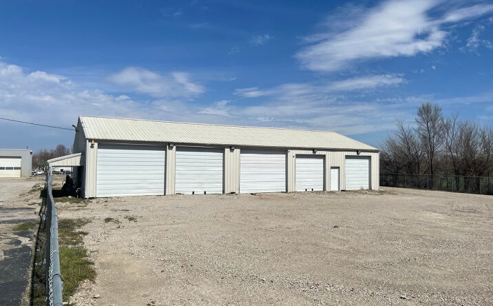 Pictures of Retail, Office property located at 3815, 3905, & 3907 S Limit Ave, Sedalia, MO 65301 for sales - image #1