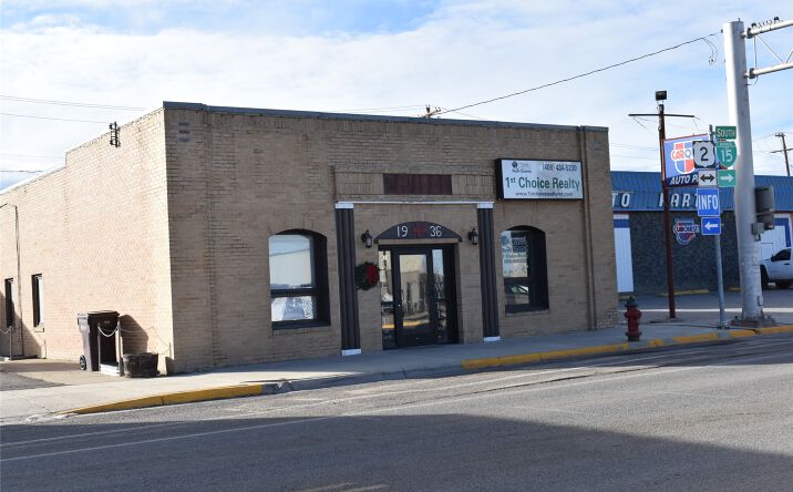Pictures of Mixed Use property located at 424 Main Street, Shelby, MT 59474 for sales - image #1