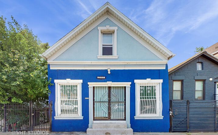 Pictures of Mixed Use property located at 2221 W 21st Street, Chicago, IL 60608 for sales - image #1