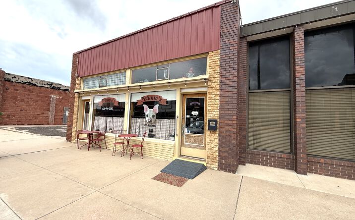 Pictures of Retail property located at 211 W Main St, Anthony, KS 67003 for sales - image #1