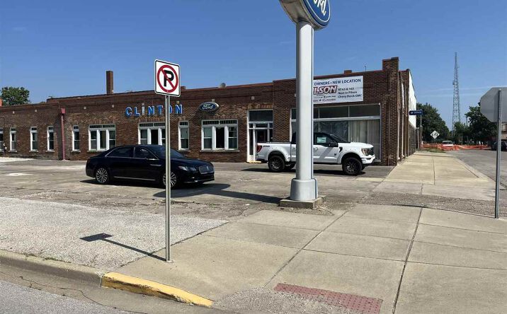 Pictures of Retail, Industrial, Special Purpose property located at 335 3rd St, Clinton, IN 47842 for sales - image #1
