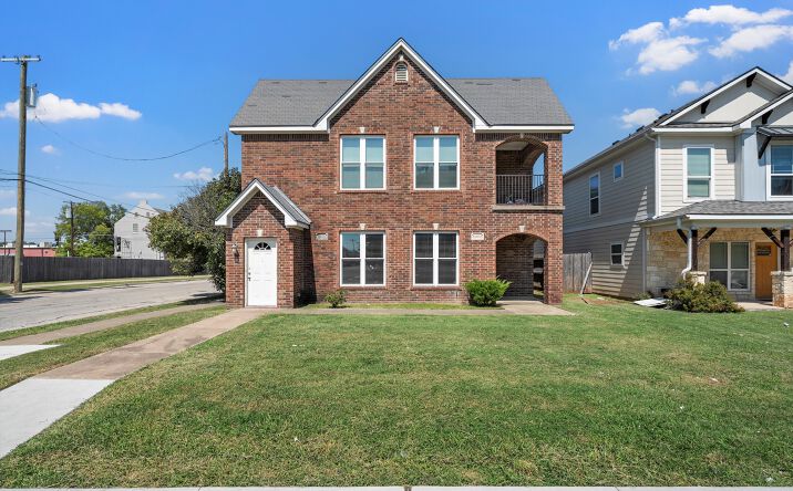 Pictures of Multifamily property located at 1425 James Ave, Waco, TX 76706 for sales - image #1