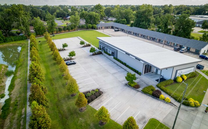Pictures of Industrial, Land, Office, Retail property located at 12110 S Harrells Ferry Rd, Baton Rouge, LA 70816 for sales - image #1