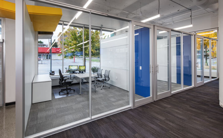 Pictures of Office, Retail property located at 3000 Farnam St, Omaha, NE 68131 for sales - image #1