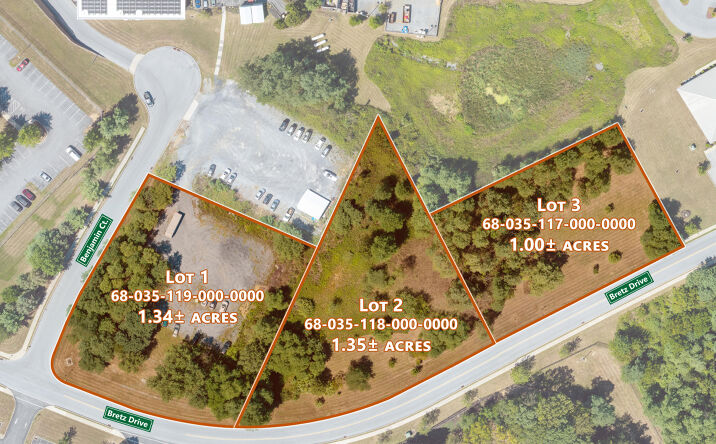 Pictures of Land property located at 108 Benjamin Ct, West Hanover Township, PA 17112 for sales - image #1