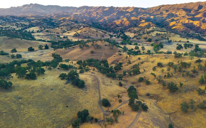 Pictures of Land property located at 47069 Crump Ln, Coalinga, CA 93210 for sales - image #1