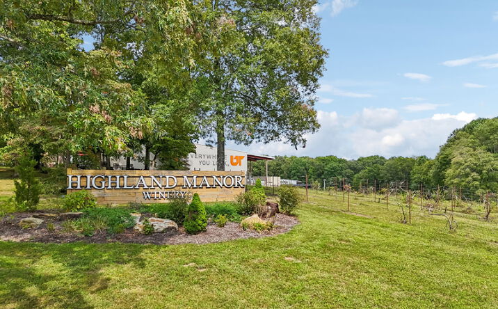 Pictures of Business for Sale property located at 2965 S York Hwy, Jamestown, TN 38556 for sales - image #1