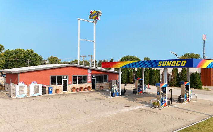 Pictures of Business for Sale, Retail property located at 2501 Lafayette Rd, Crawfordsville, IN 47933 for sales - image #1