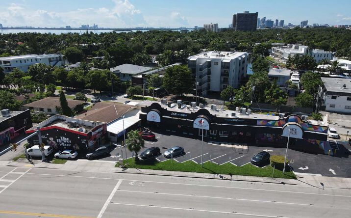Pictures of Mixed Use, Retail property located at 860 NE 79th St, Miami, FL 33138 for sales - image #1
