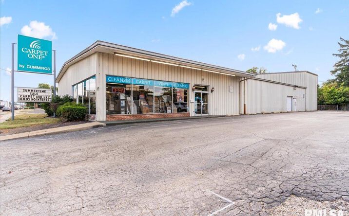 Pictures of Retail property located at 1805 S MACARTHUR Boulevard, Springfield, IL 62704 for sales - image #1