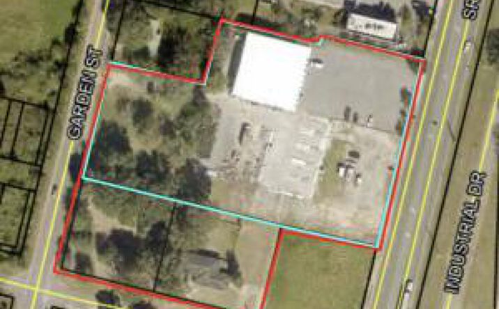 Pictures of Land property located at 1212 N Ferdon Blvd, Crestview, FL 32536 for sales - image #1