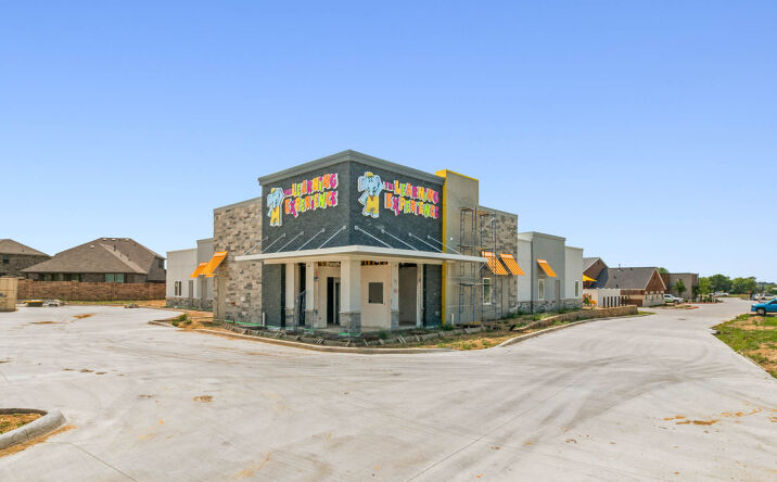 Pictures of Retail, Special Purpose property located at 334 Tucker Street, Argyle, TX 76226 for sales - image #1