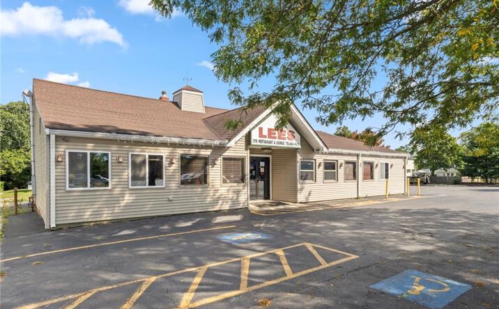 Pictures of Special Purpose property located at 376 Bullocks Point Avenue, East Providence, RI 02915 for sales - image #1