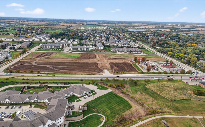 Pictures of Land property located at Sunset Dr, Norwalk, IA 50211 for sales - image #1