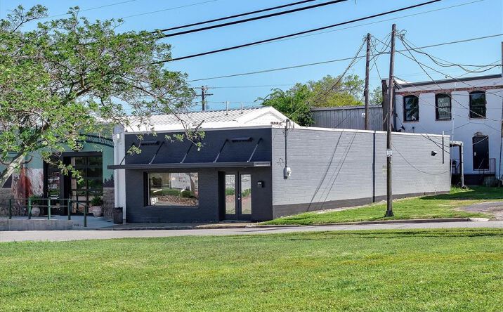 Pictures of Retail, Office property located at 151 E Terrell St, Canton, TX 75103 for sales - image #1