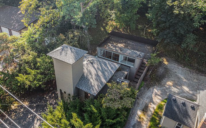 image of property at 916 FULLER ST Ann Arbor MI 48104-1215
